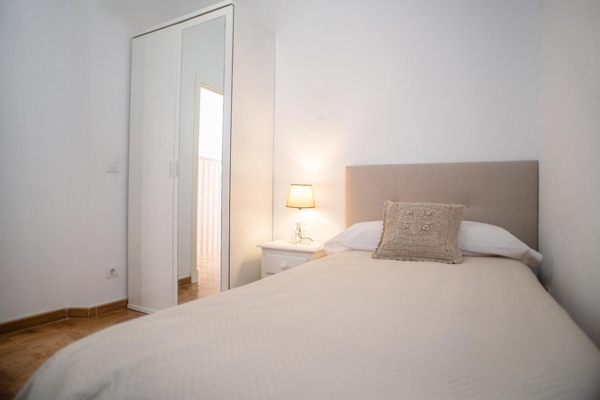 Apartamento Encarnacion Playa Caleta Cádiz Exteriör bild